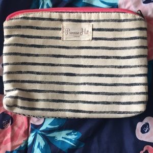 Makeup/accessory bag